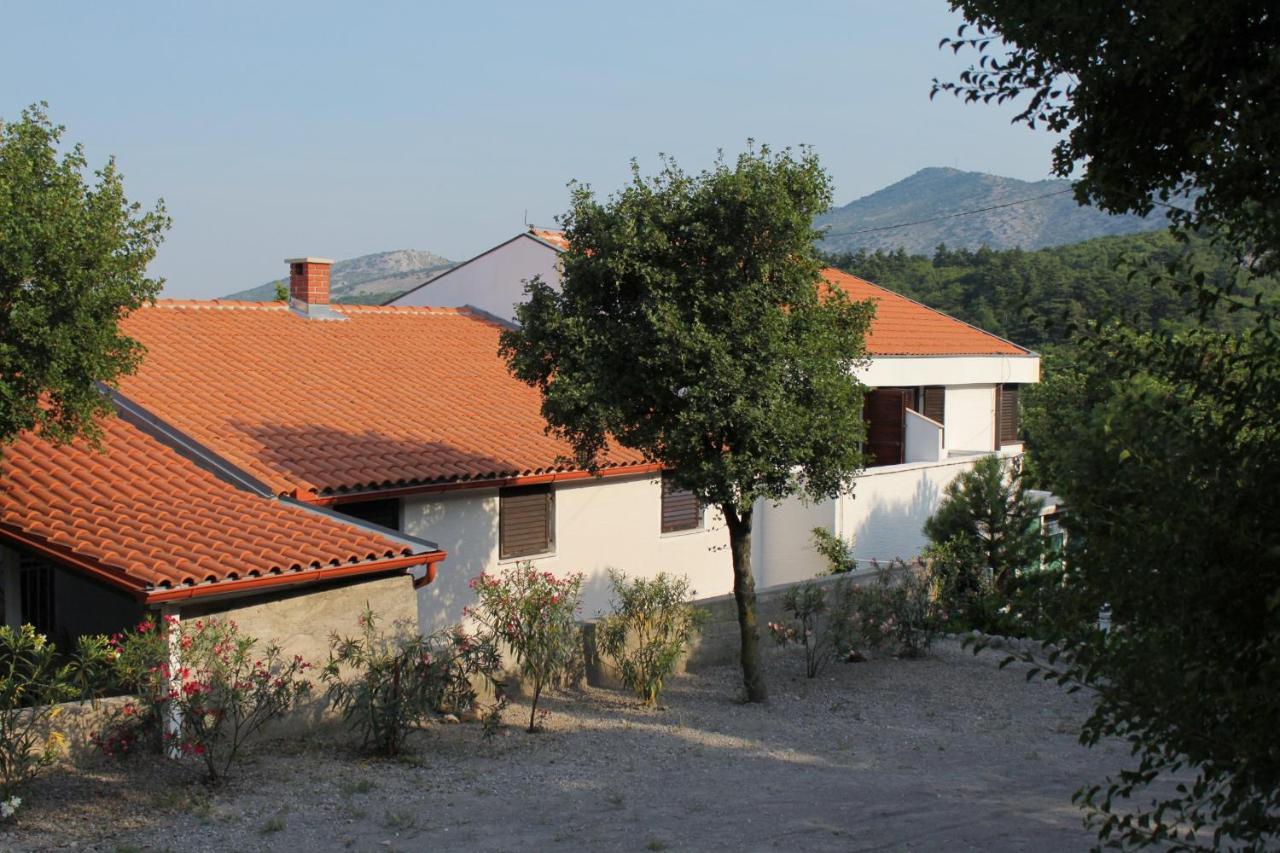 Apartments And Rooms With Parking Space Klenovica, Novi Vinodolski - 5590 Kültér fotó