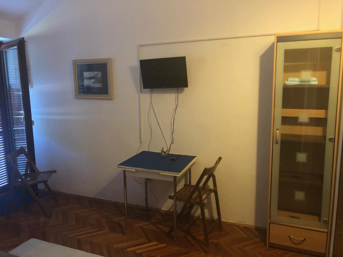 Apartments And Rooms With Parking Space Klenovica, Novi Vinodolski - 5590 Kültér fotó