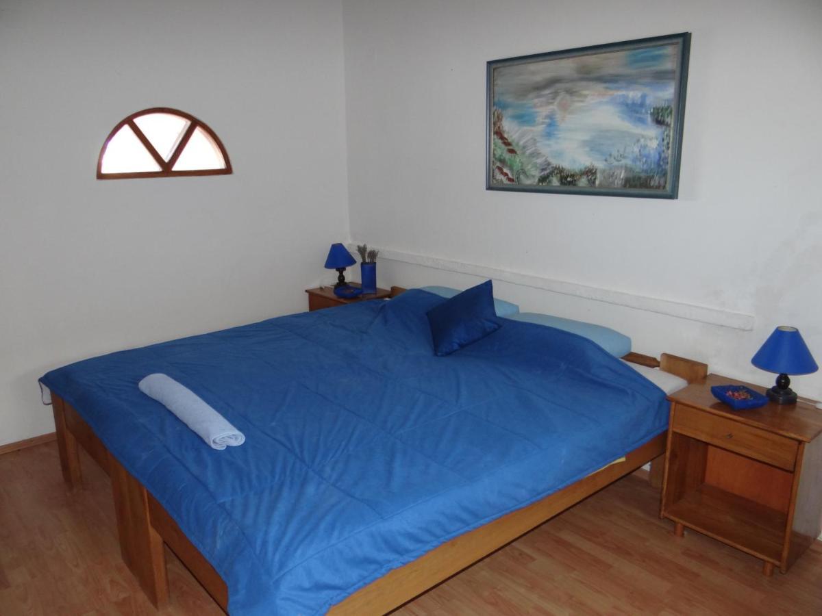 Apartments And Rooms With Parking Space Klenovica, Novi Vinodolski - 5590 Kültér fotó